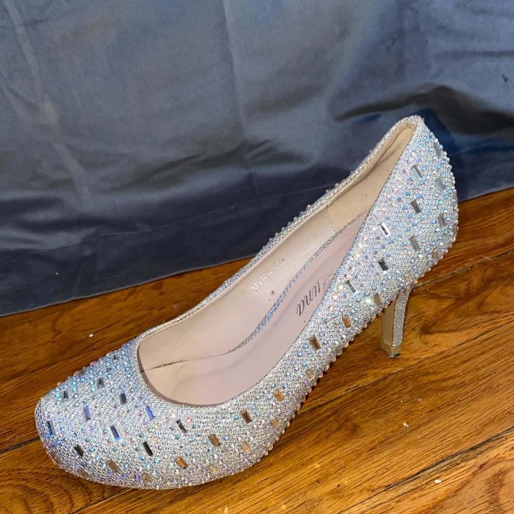 Crystal Heels - Picture 4 of 4